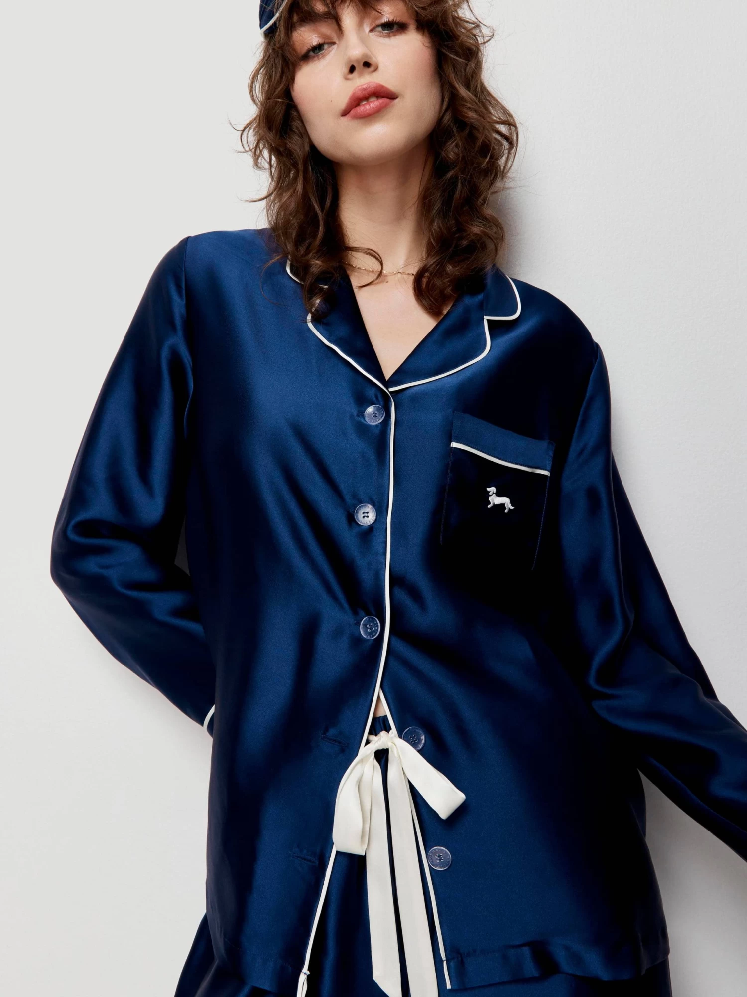 Navy Mulberry Silk Pj Set With Eye Mask 4 Navy Mulberry Silk Pj Set With Eye Mask - Image 4