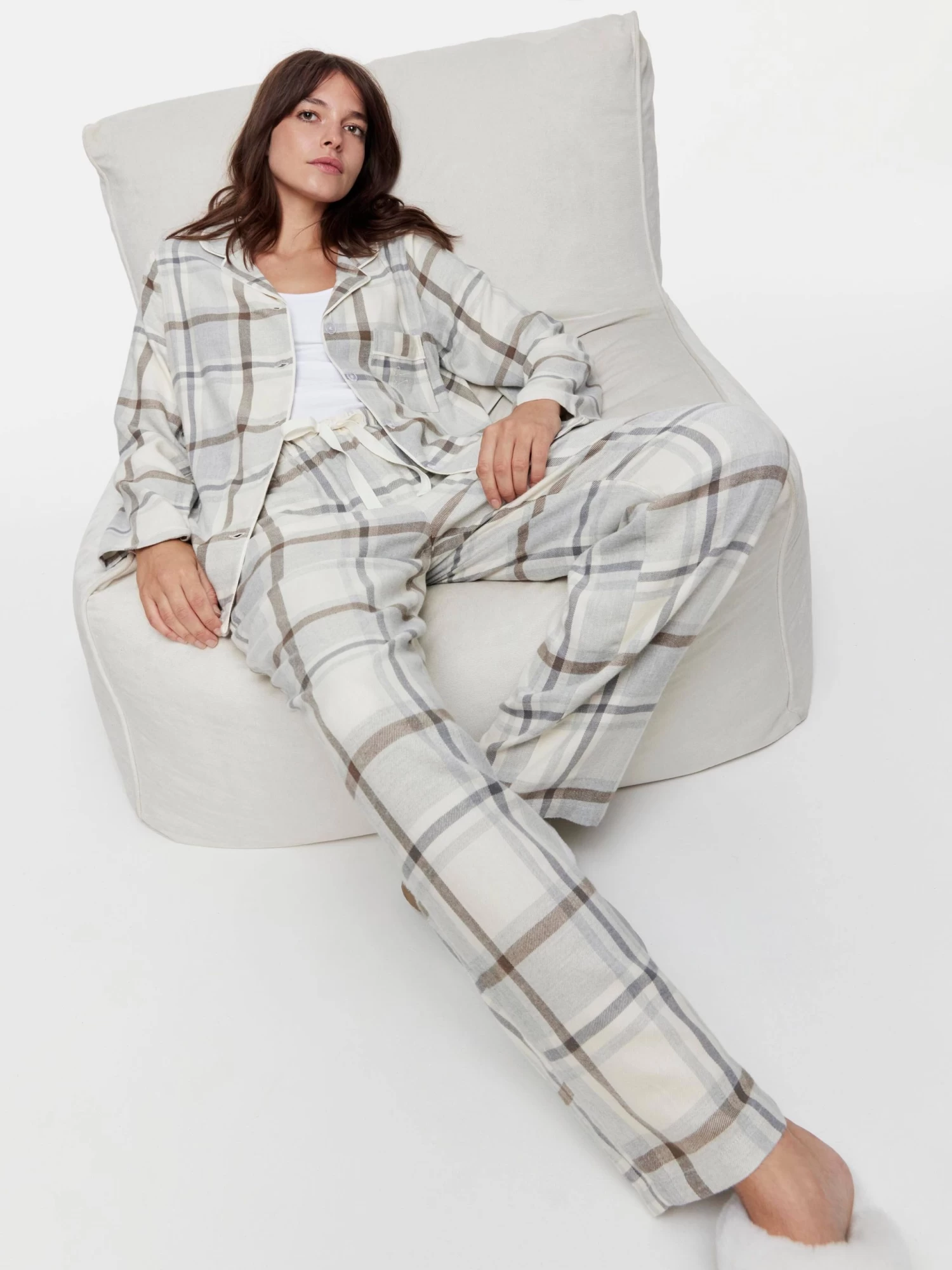 Grey Check Bamboo Flannelette Pj Set 3 Grey Check Bamboo Flannelette Pj Set - Image 3