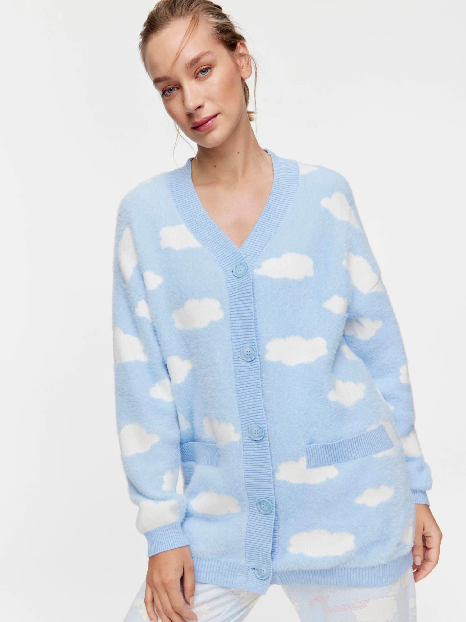 Cloud Cardi 4 Cloud Cardi - Image 4