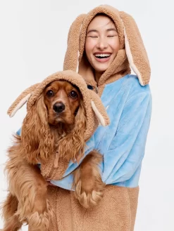 Peter Rabbit Dog Hoodie -Pajama Shop 868991 multi back2 t scaled